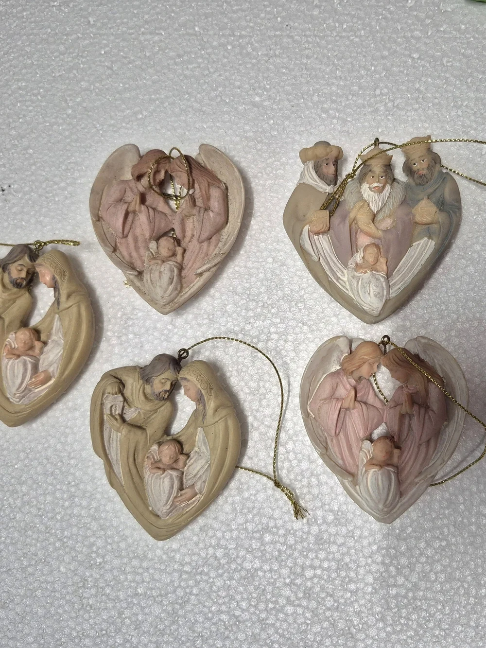 Vintage Handcrafted Three Kings Christmas Ornaments - Assorted Colors